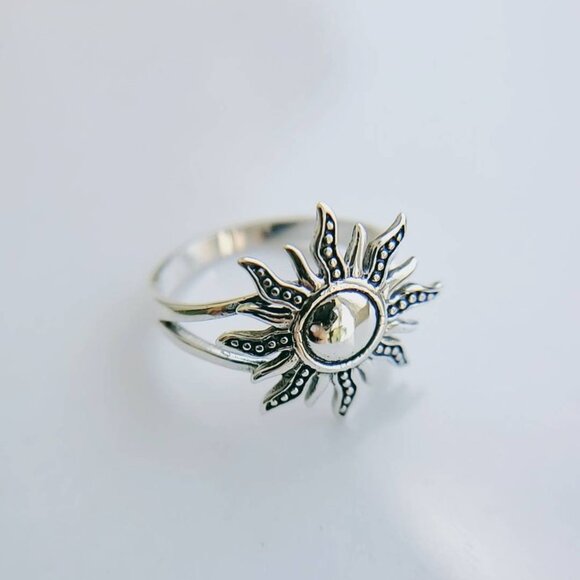Sterling Silver Sun Ring, Large Sun Ring, 925 Silver, Sunshine Sunset Ring, - Picture 7 of 10
